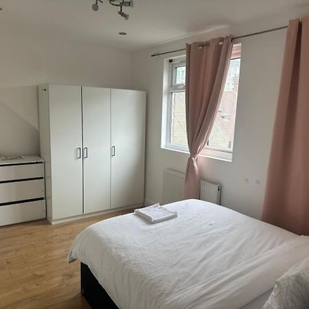 Tran Uk Homestay Londres Extérieur photo